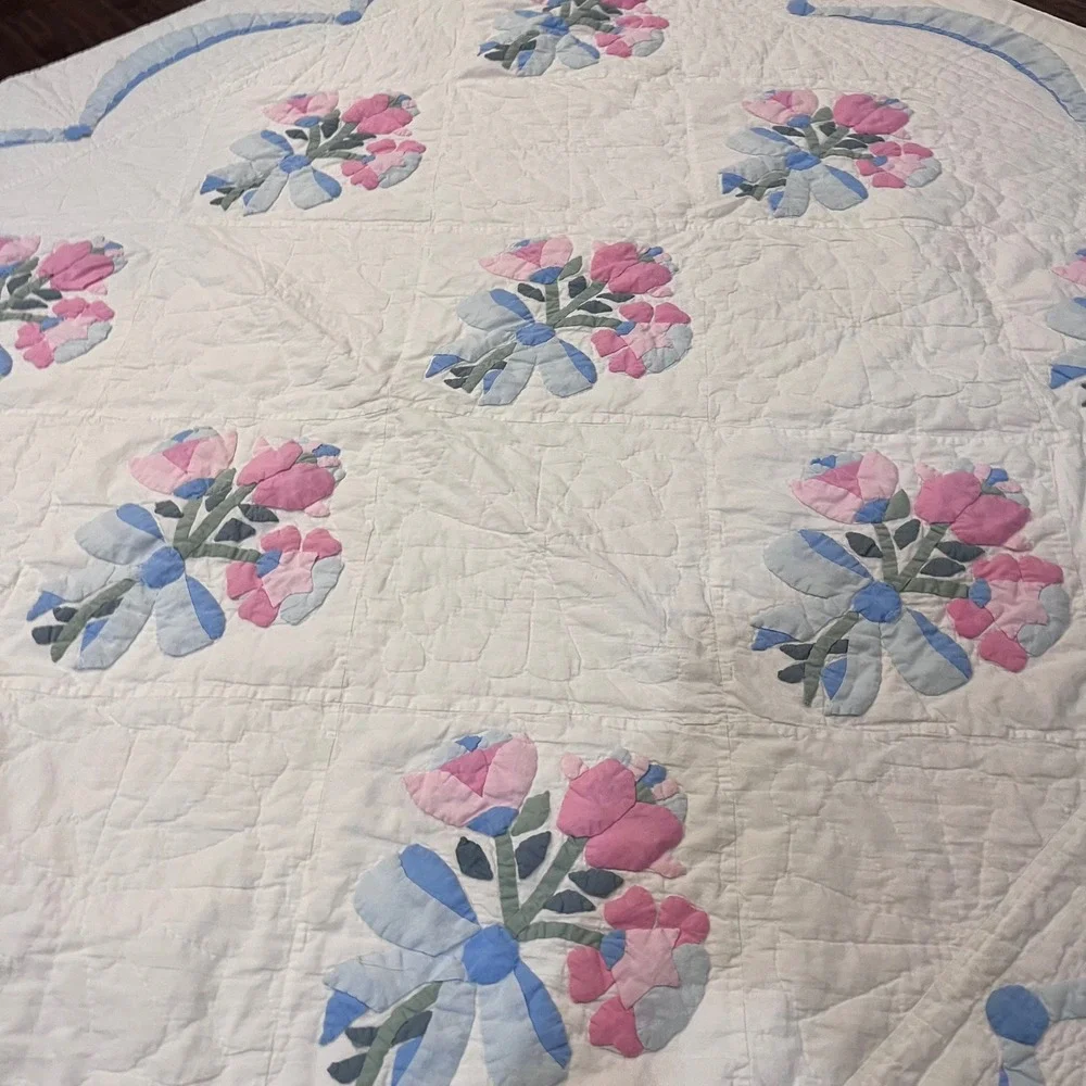 Arch Quilts Floral Applique Quilt Vtg 68x86 White Pink Blue Cottagecore